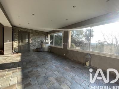 Maison - 183 m² - 6 pièces