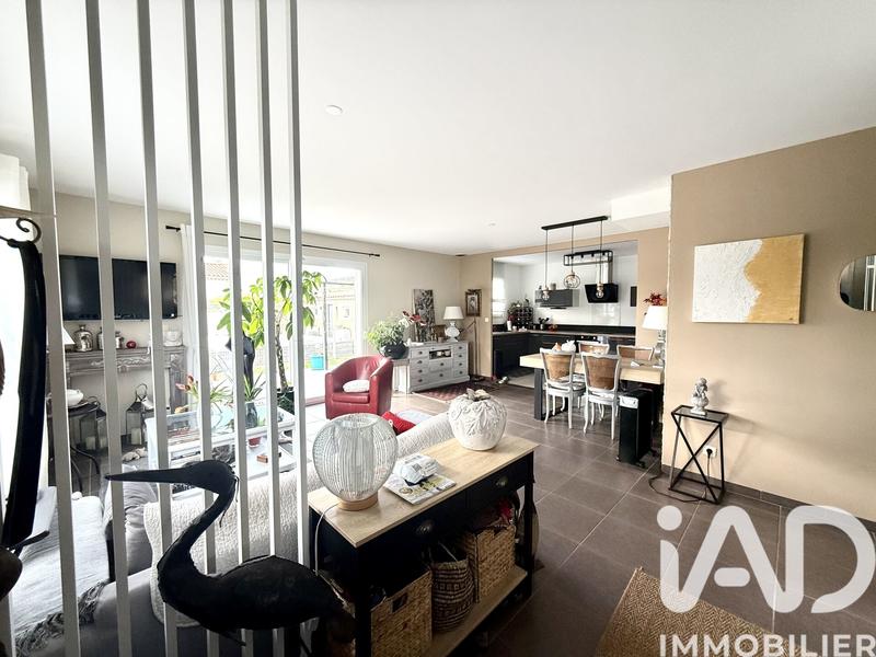 Maison - 140 m² - 5 pièces