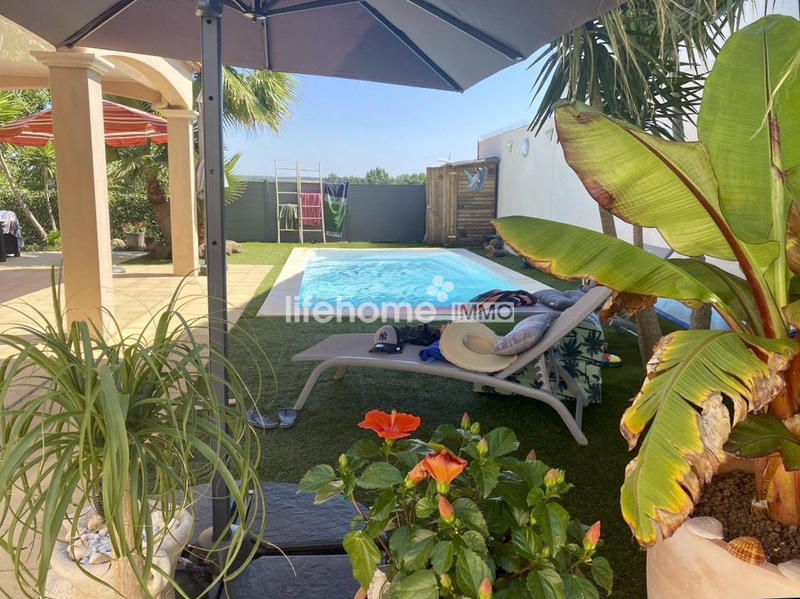 Maison - 90 m² - 4 pièces