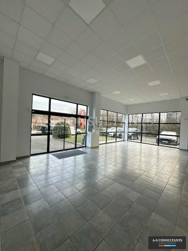 Local commercial - 178 m²