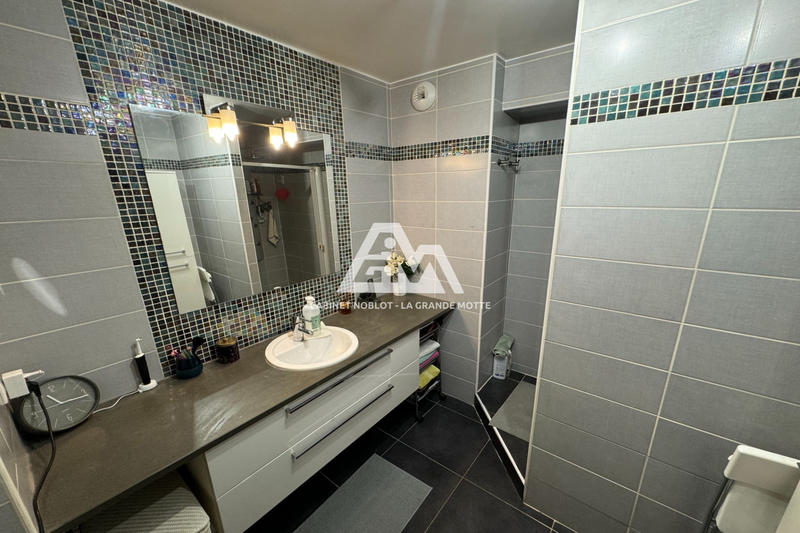 Appartement - 82 m² - 3 pièces