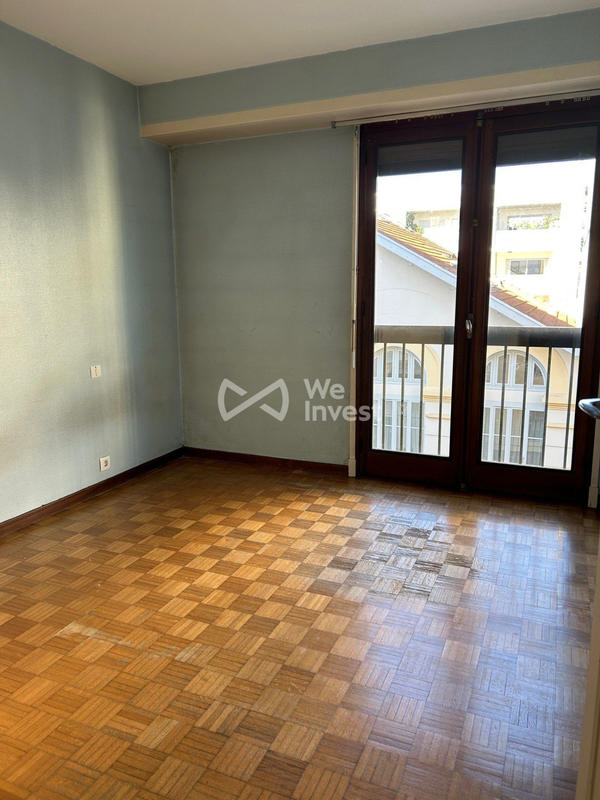 Appartement - 75 m² - 4 pièces