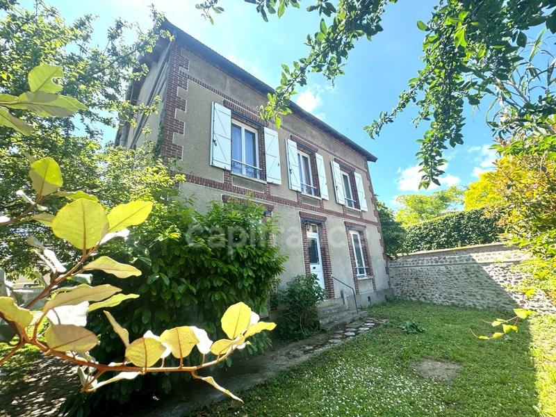 Maison - 191 m² - 8 pièces