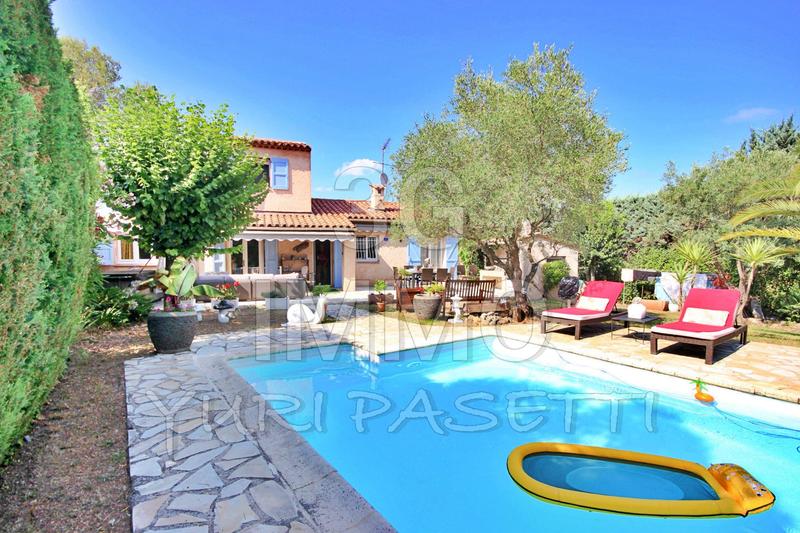Villa - 140 m² - 5 pièces
