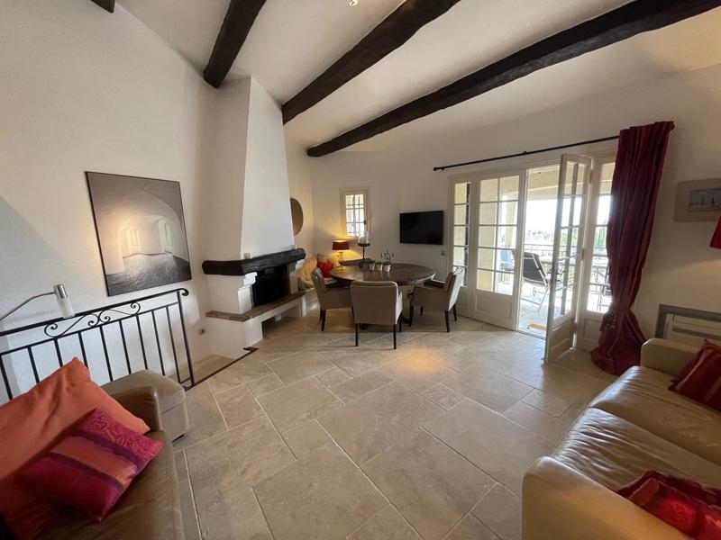 Appartement - 125 m² - 4 pièces