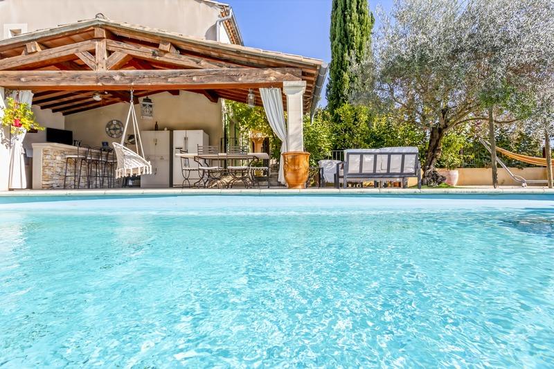 Maison - 210 m² - 8 pièces