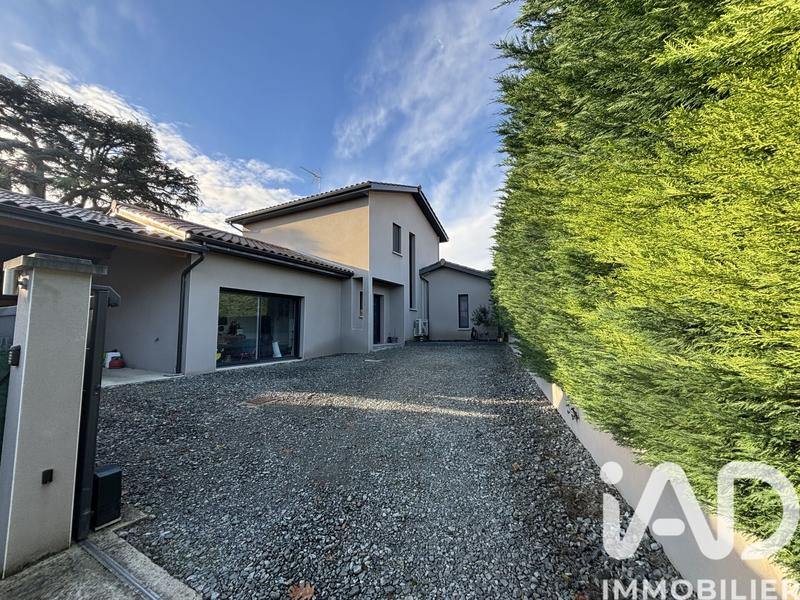 Maison - 134 m² - 5 pièces