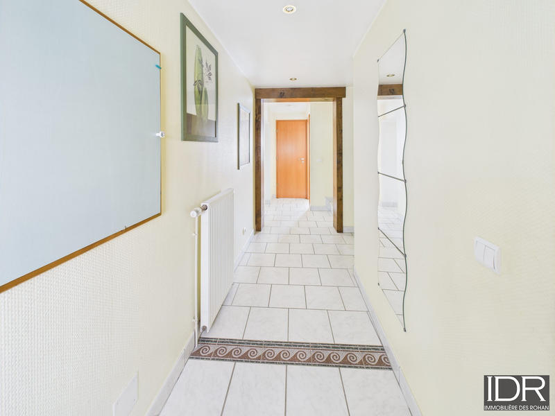 Maison - 135 m² - 6 pièces