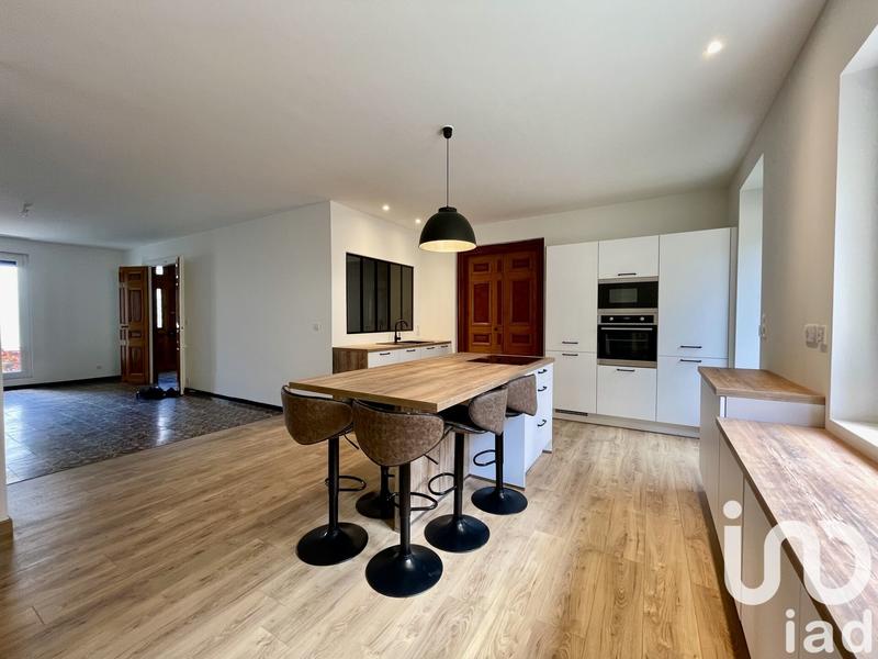 Maison - 286 m² - 7 pièces