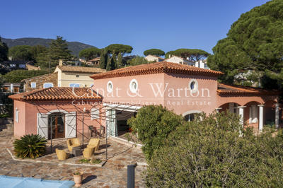 Villa - 150 m² - 8 pièces