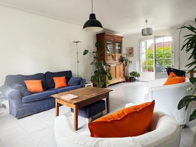 Maison - 117 m² - 5 pièces