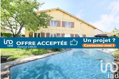 Maison - 215 m² - 8 pièces