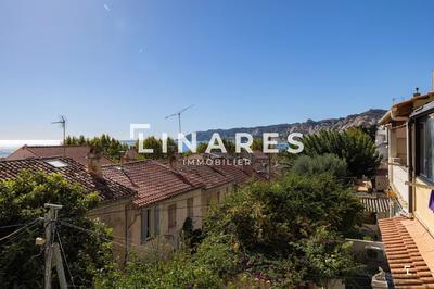 Appartement - 81 m² - 3 pièces