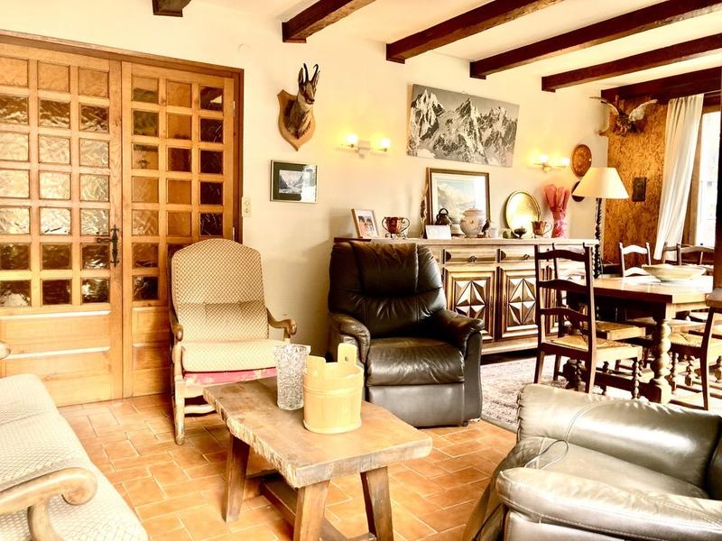 Maison - 141 m² - 7 pièces