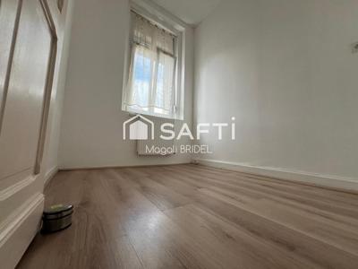 Maison - 102 m² - 6 pièces