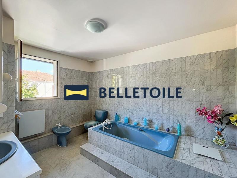 Maison - 93 m² - 4 pièces