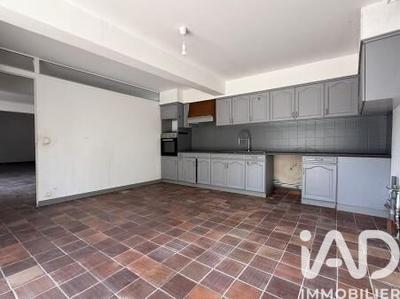 Appartement - 112 m² - 3 pièces