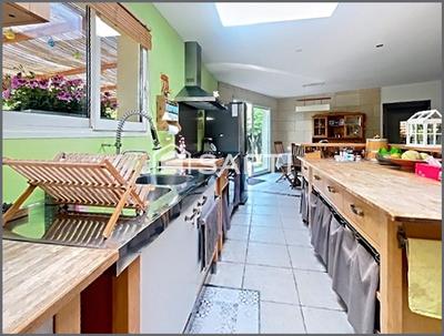 Maison - 97 m² - 4 pièces