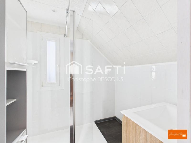 Maison - 91 m² - 5 pièces