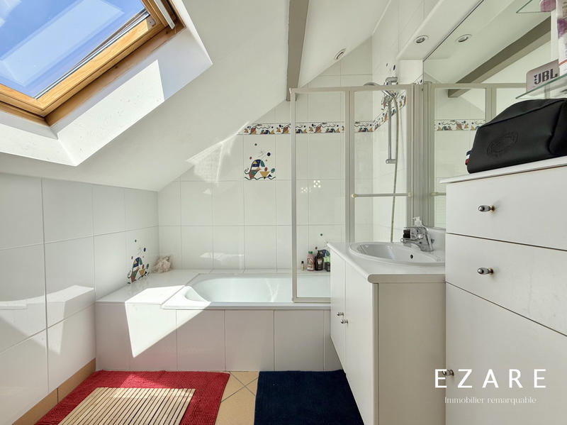 Maison - 165 m² - 7 pièces