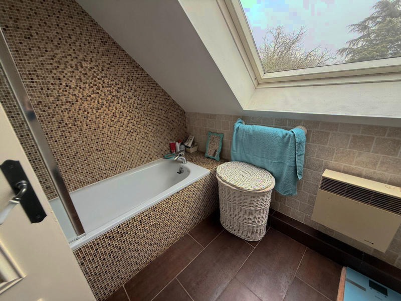 Maison - 110 m² - 4 pièces