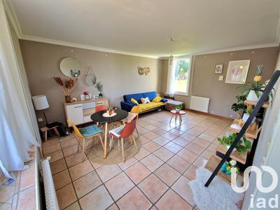 Maison - 88 m² - 6 pièces