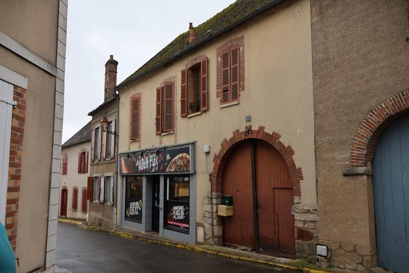 Appartement - 130 m² - 6 pièces