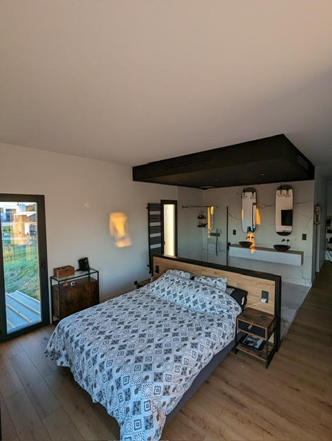 Maison - 258 m² - 6 pièces