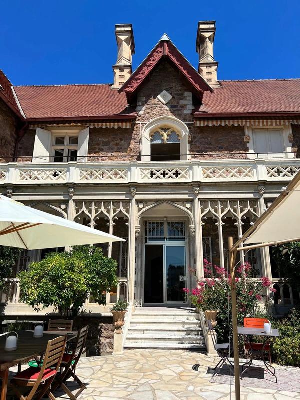 Appartement - 110 m² - 3 pièces