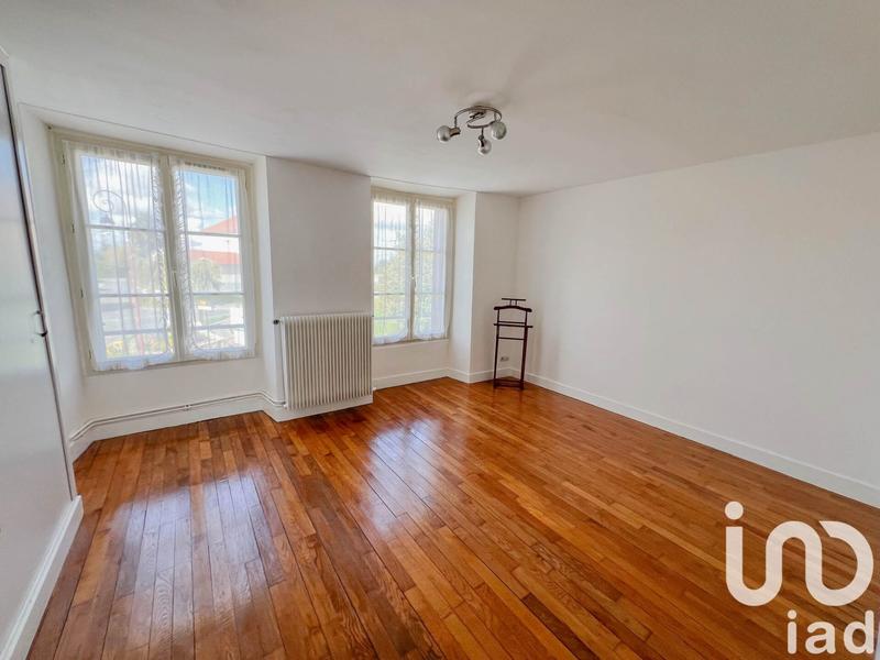 Maison - 258 m² - 9 pièces