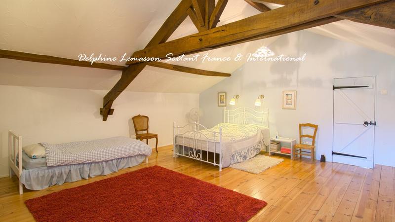 Maison - 180 m² - 6 pièces