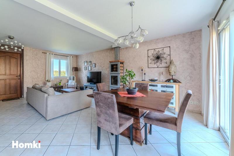 Maison - 125 m² - 5 pièces
