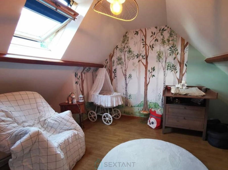 Maison - 90 m² - 4 pièces