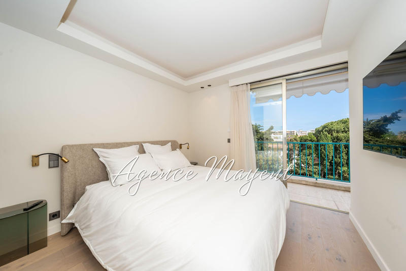 Appartement - 106 m² - 4 pièces