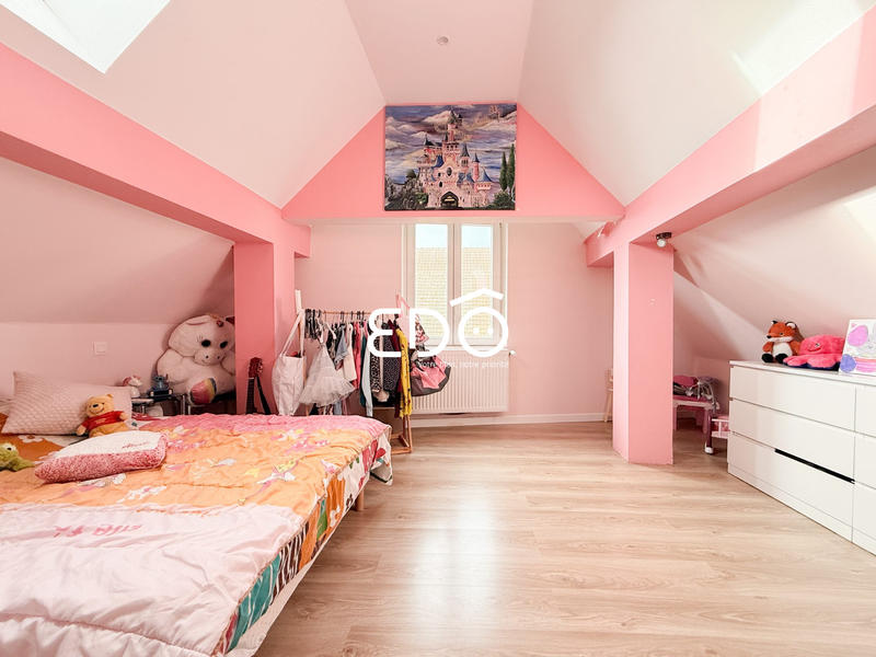 Appartement - 94 m² - 5 pièces