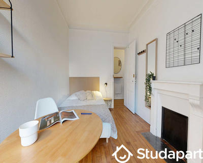 Chambre - 60 m² - 1 pièce