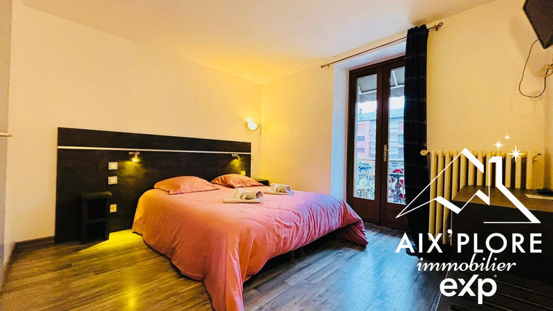 Fonds de commerce - 514 m²