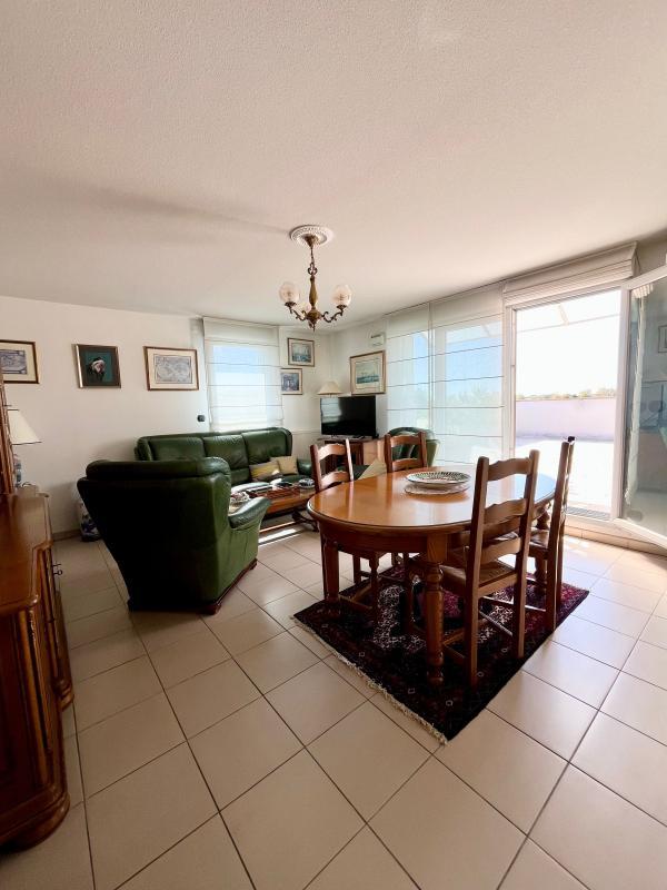 Appartement - 84 m² - 4 pièces