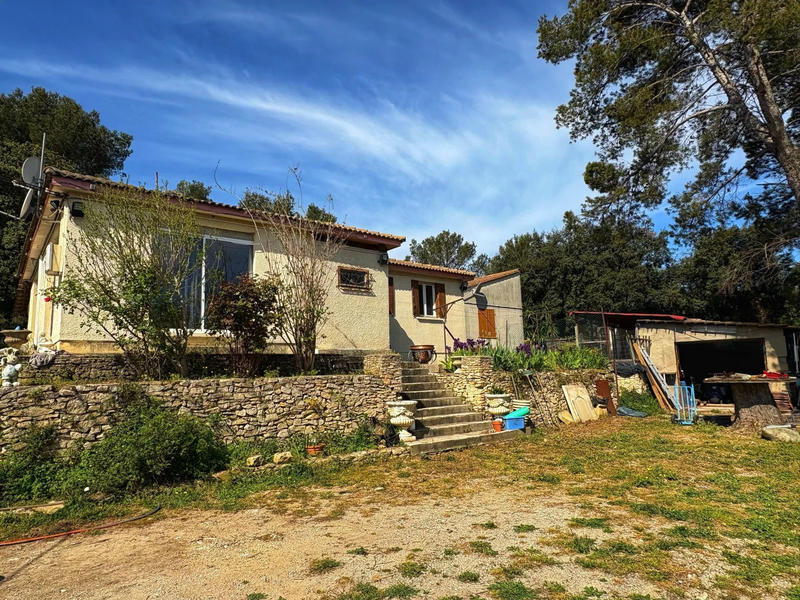 Maison - 167 m² - 8 pièces