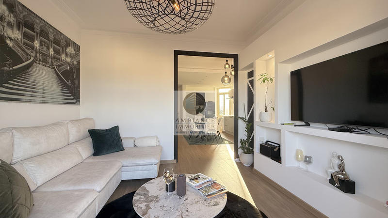 Appartement - 79 m² - 5 pièces