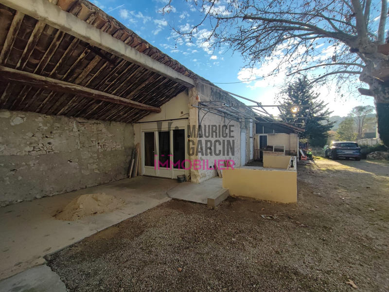 Mas - 150 m² - 8 pièces