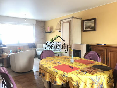 Maison - 90 m² - 6 pièces