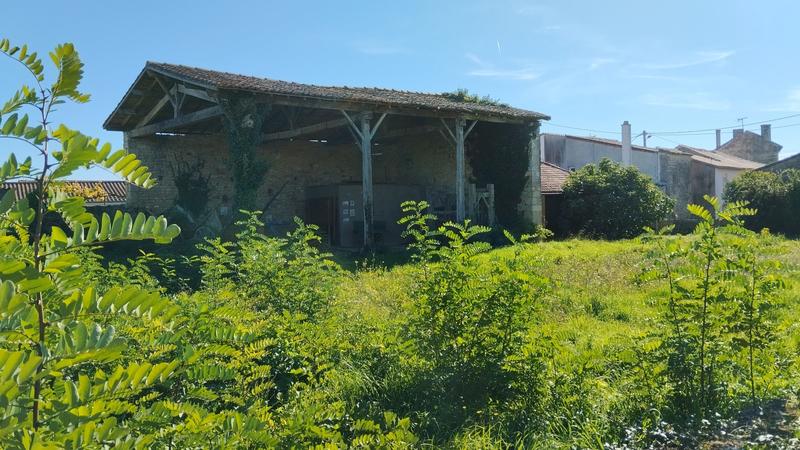 Maison ancienne - 250 m² - 2 pièces