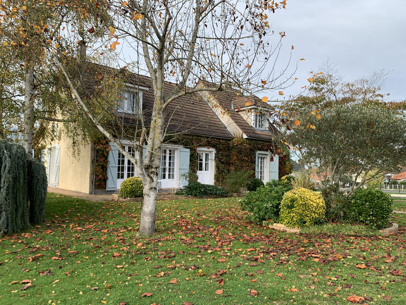 Maison - 167 m² - 6 pièces