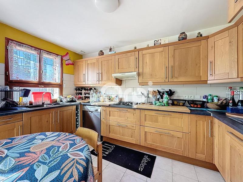 Maison - 152 m² - 6 pièces