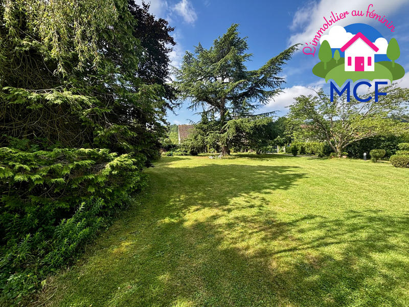 Maison traditionnelle - 140 m² - 5 pièces