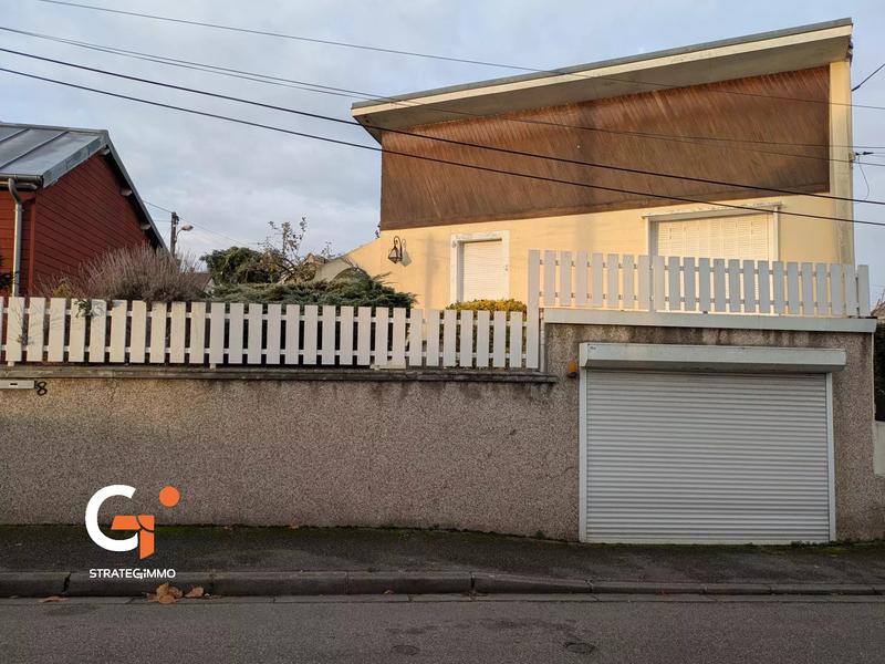 Maison - 110 m² - 5 pièces