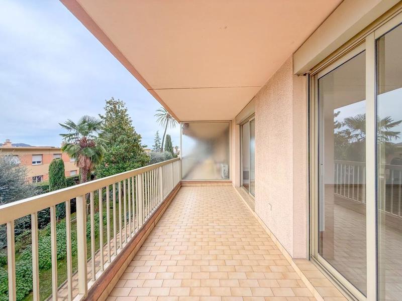 Appartement - 135 m² - 5 pièces