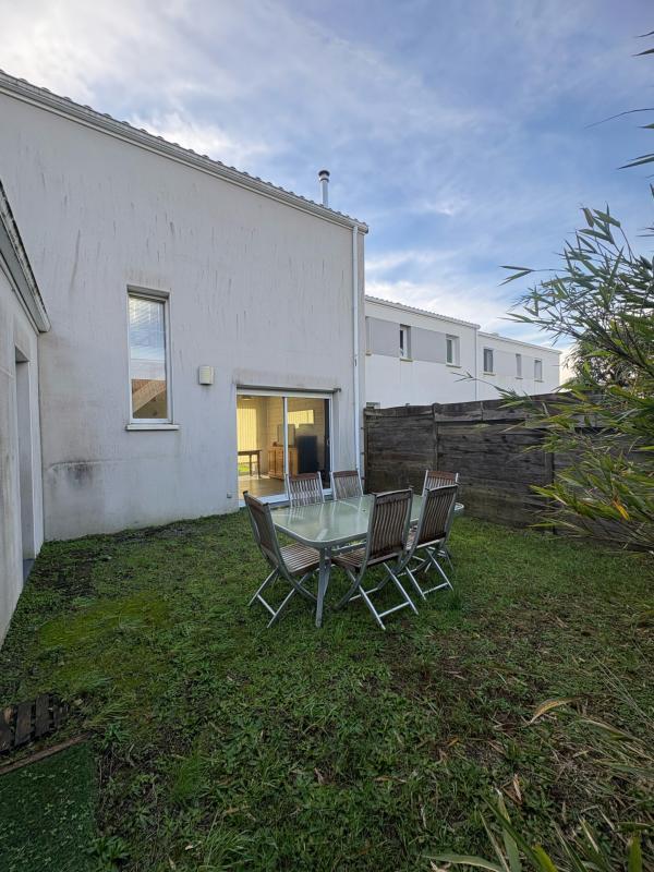 Maison - 92 m² - 5 pièces