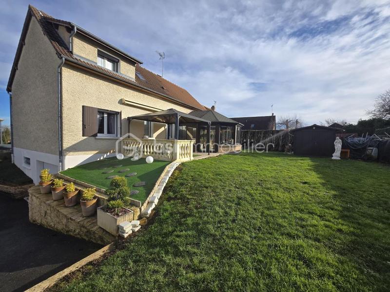 Pavillon - 135 m² - 6 pièces